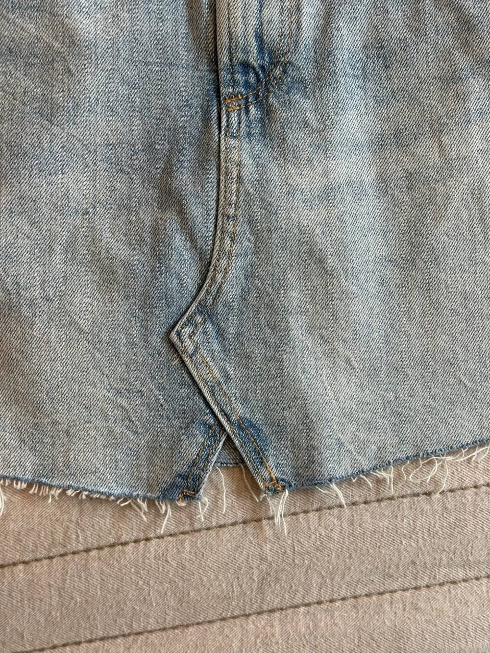 Zara Light Wash Denim Mini Skirt - Picture 5 of 6